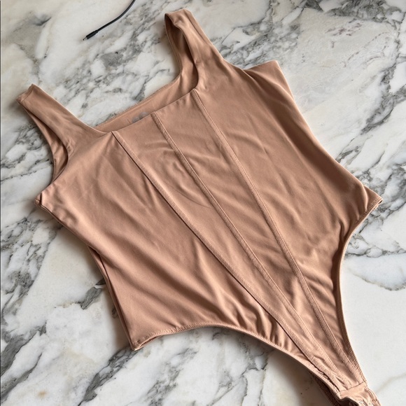 SO Women's Shapewear Bodysuit Women’s size Large - Picture 5 of 13